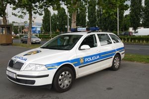 Slika Pu_vs/O nama-fotke/auto_policija03.jpg